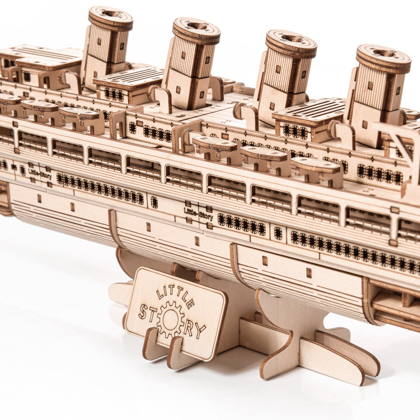 Little Story - Cruiseliner