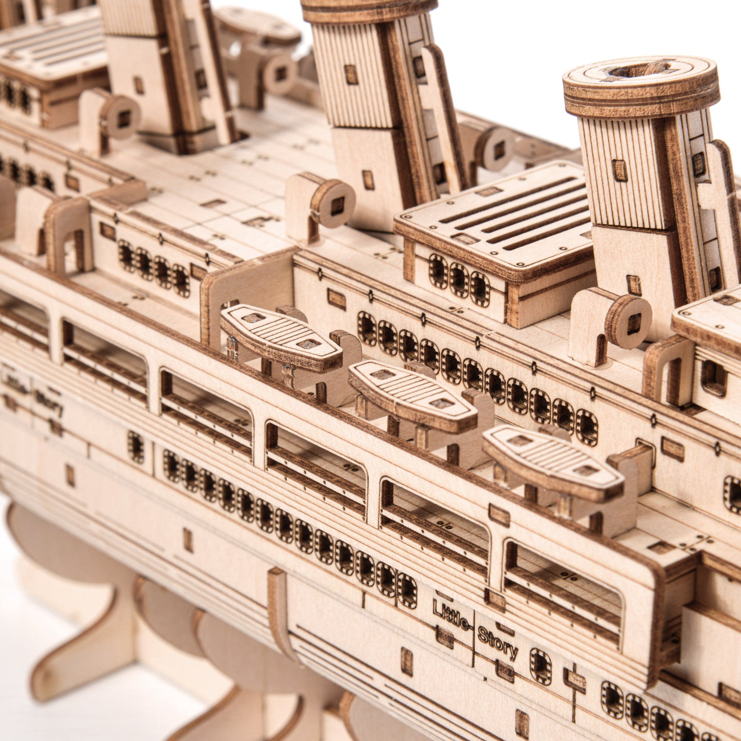 Little Story - Cruiseliner