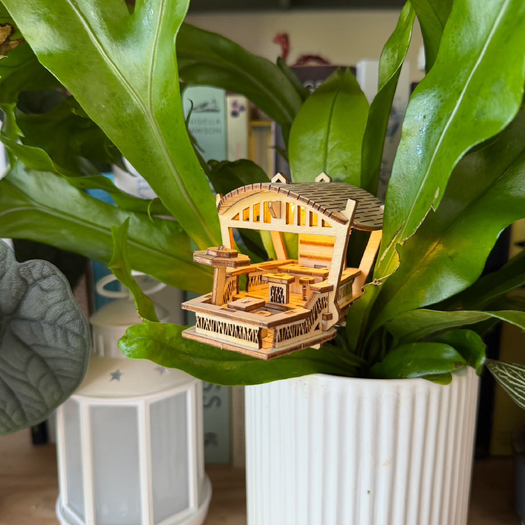 Tiny Treehouses - Beach Bar