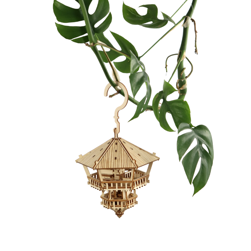 Tiny Treehouses - Treetop Hideaway